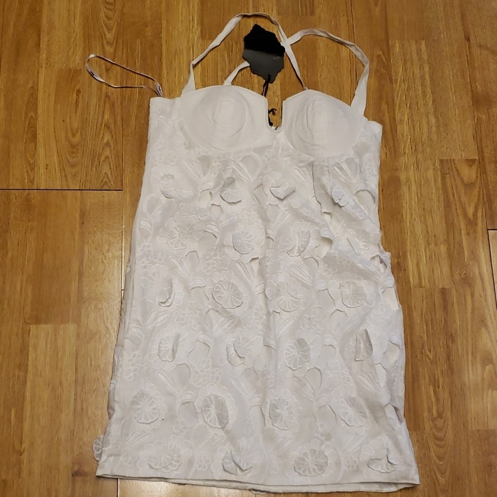 NWT Black Collection white floral party dress sz small